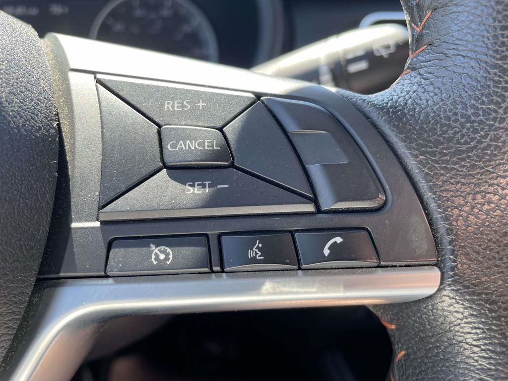 2019 Nissan Kicks SR
