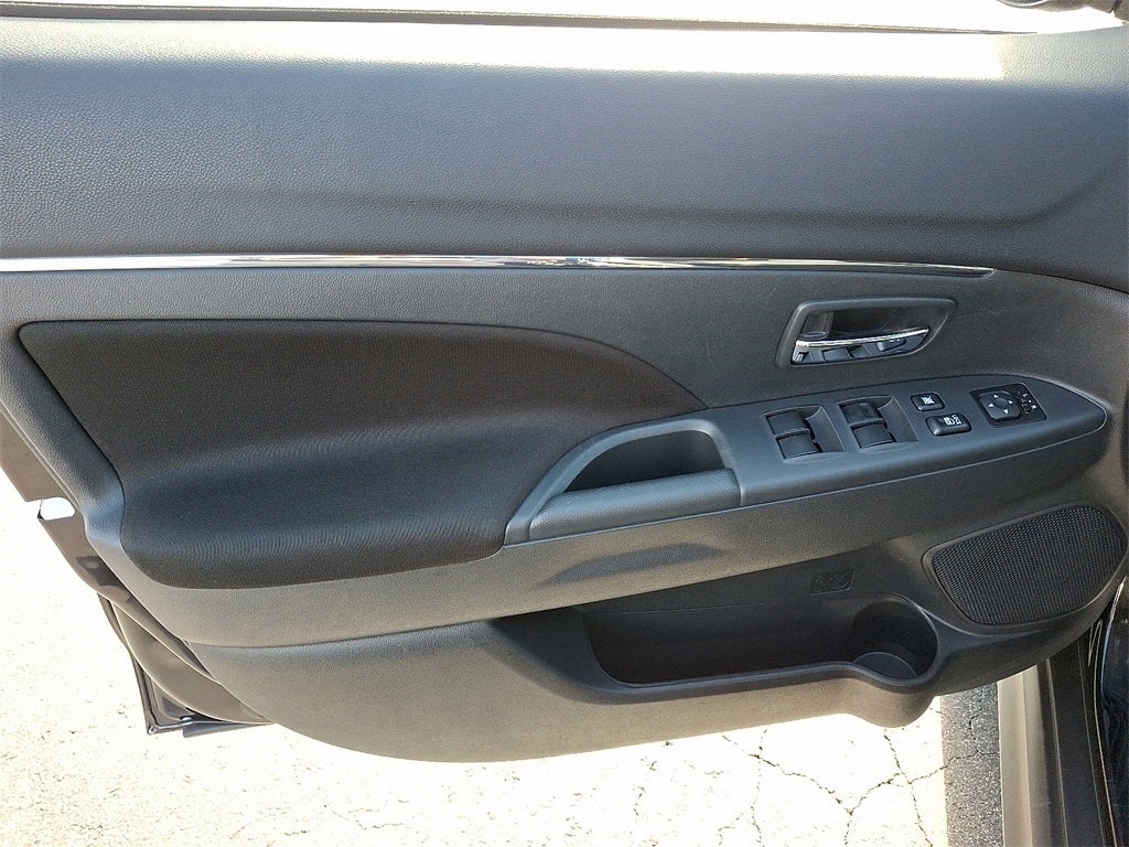 2025 Mitsubishi Outlander Sport 2.0 ES AWC