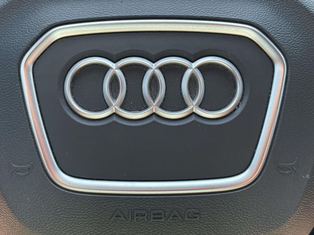 2022 Audi Q5 Prestige 45 TFSI S line quattro S tronic