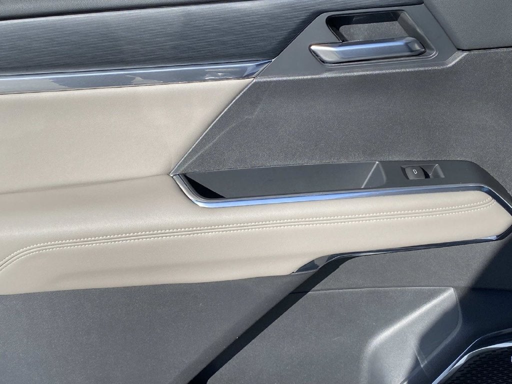 2026 GMC Acadia Elevation Pano Roof * Leather