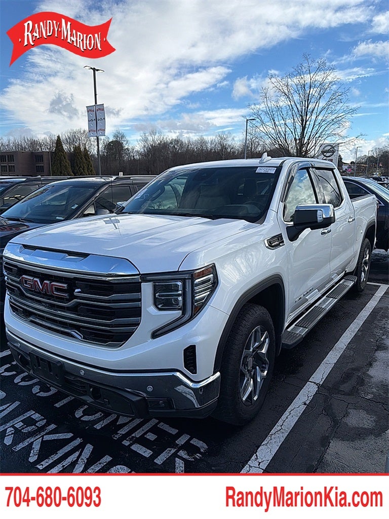2024 GMC Sierra 1500 SLT