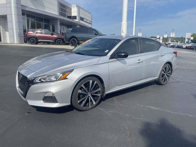 2022 Nissan Altima 2.5 SR
