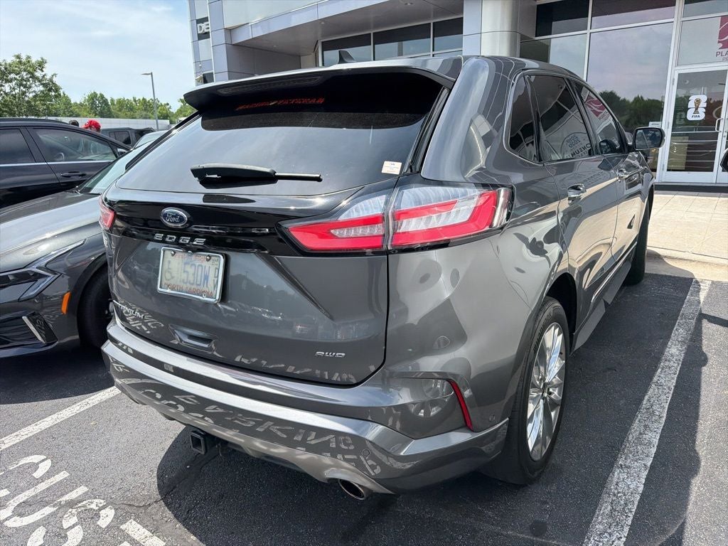 2022 Ford Edge Titanium