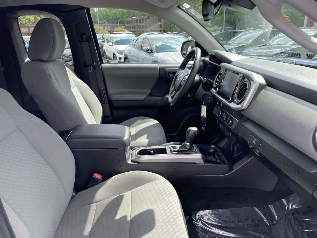 2022 Toyota Tacoma SR5 V6