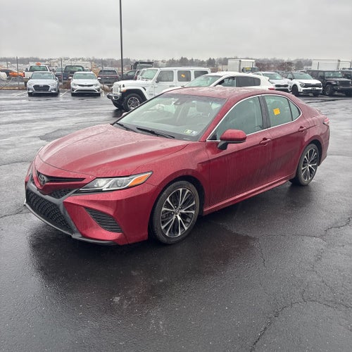 2018 Toyota Camry SE