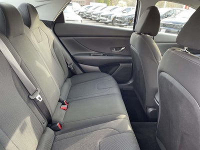 2021 Hyundai Elantra SE