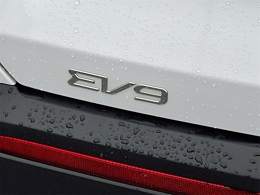 2026 Kia EV9 Light