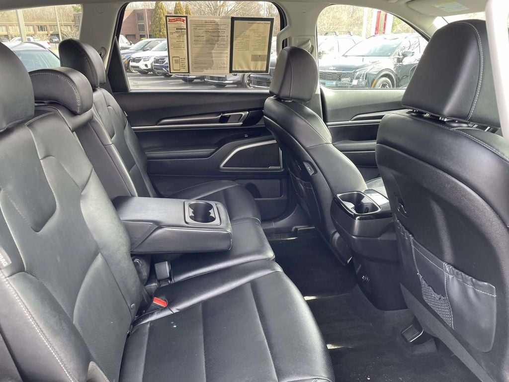 2023 Kia Telluride LX