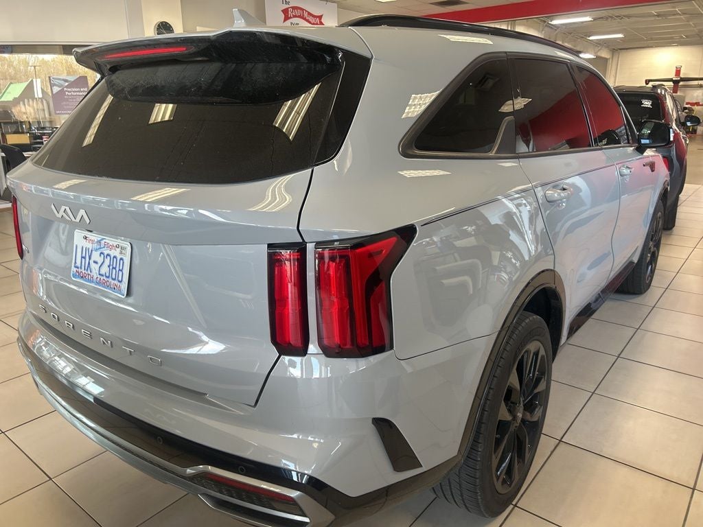 2022 Kia Sorento SX
