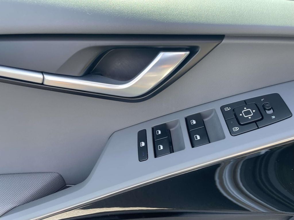 2024 Kia Niro EX