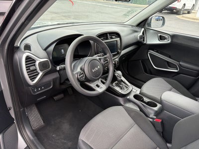 2024 Kia Soul LX