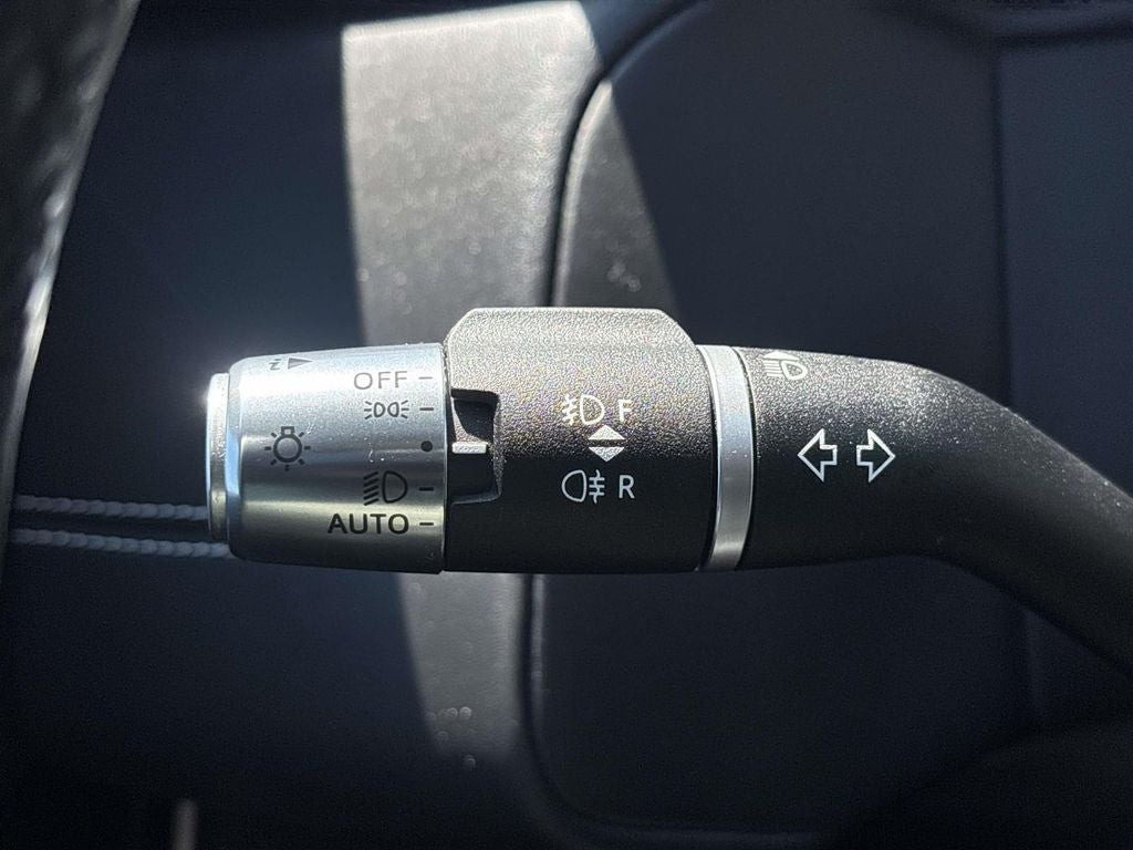 2022 Land Rover Range Rover Velar P250 R-Dynamic S