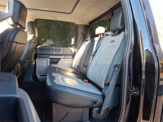 2022 Ford F-450SD Limited