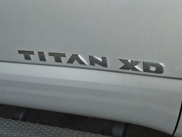 2017 Nissan Titan XD SV
