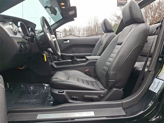 2006 Ford Mustang GT Deluxe