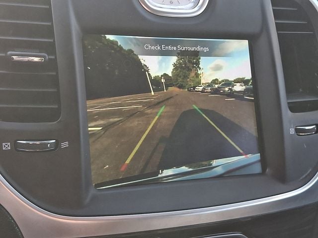 2021 Chrysler 300 Touring