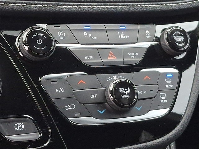 2025 Chrysler Pacifica Limited