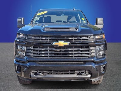 2025 Chevrolet Silverado 2500HD Custom