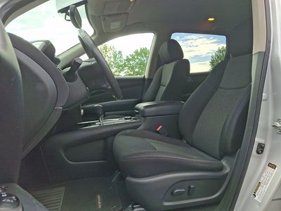 2018 Nissan Pathfinder SV