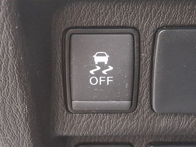 2018 Nissan Pathfinder SV