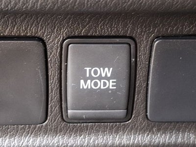 2018 Nissan Pathfinder SV