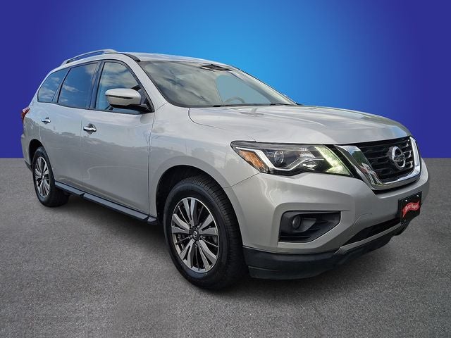2018 Nissan Pathfinder SV