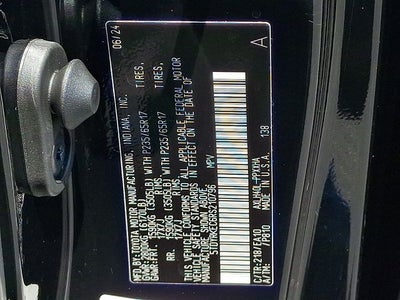 2024 Toyota Sienna XLE 8 Passenger