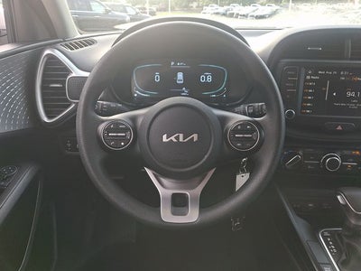 2025 Kia Soul Base