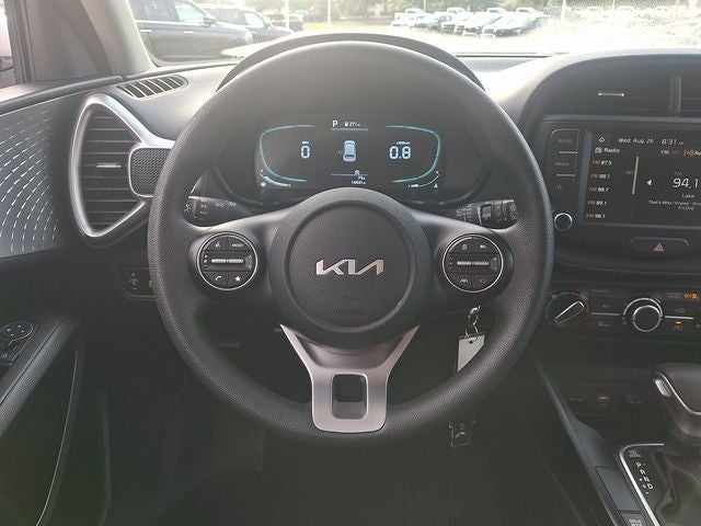2025 Kia Soul Base