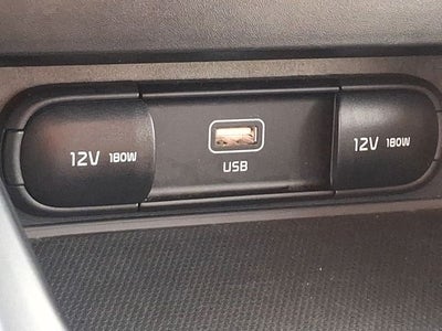 2025 Kia Soul Base