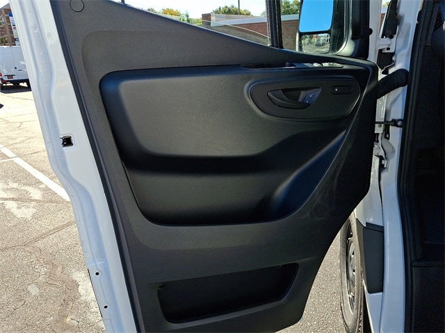 2025 Mercedes-Benz Sprinter 2500 Cargo 170 WB High Roof