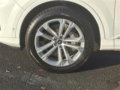 2025 Audi Q7 55 Premium Plus quattro