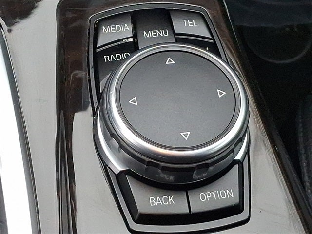 2015 BMW 5 Series 528i