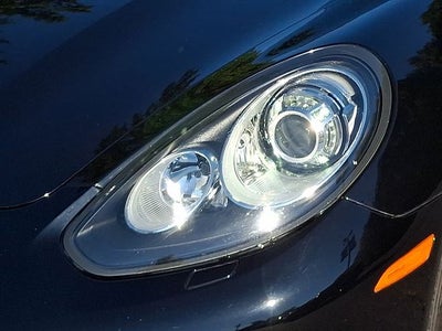 2016 Porsche Panamera Edition