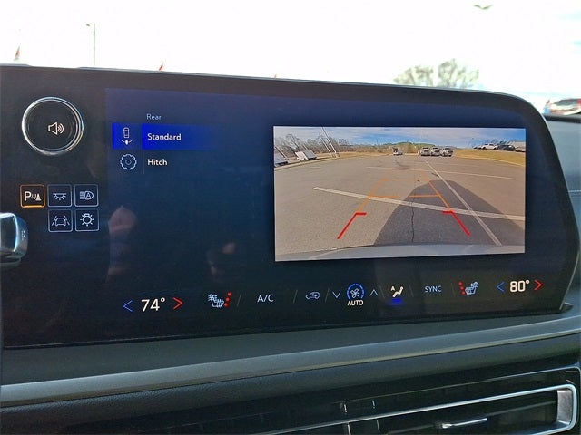 2025 Chevrolet Traverse LT 2LT