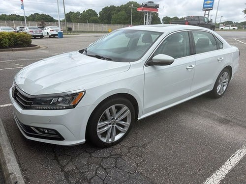 2018 Volkswagen Passat 2.0T SE