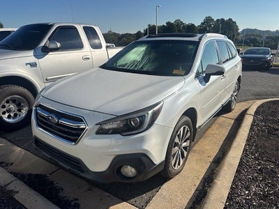 2019 Subaru Outback 2.5i Touring