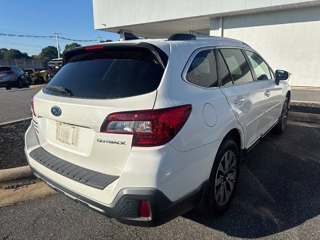 2019 Subaru Outback 2.5i Touring