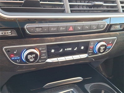 2019 Audi Q7 55 SE Premium Plus quattro