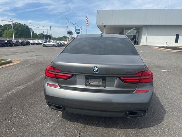 2017 BMW 7 Series 740i