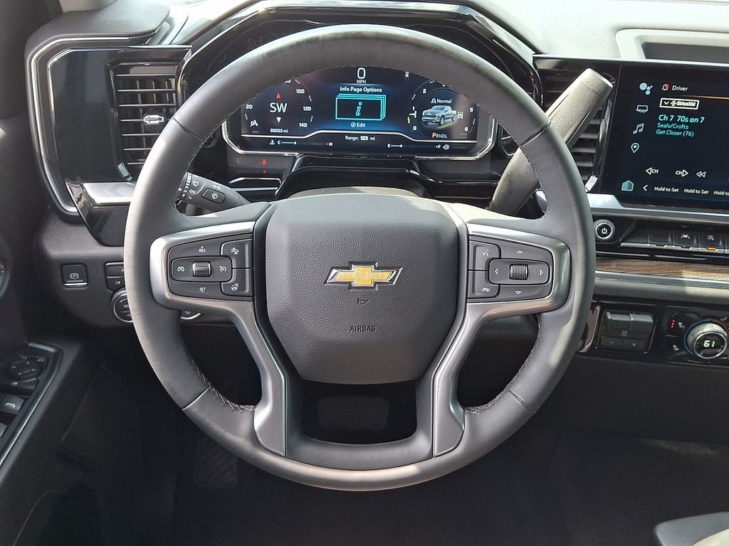 2024 Chevrolet Silverado 1500 LT LT1