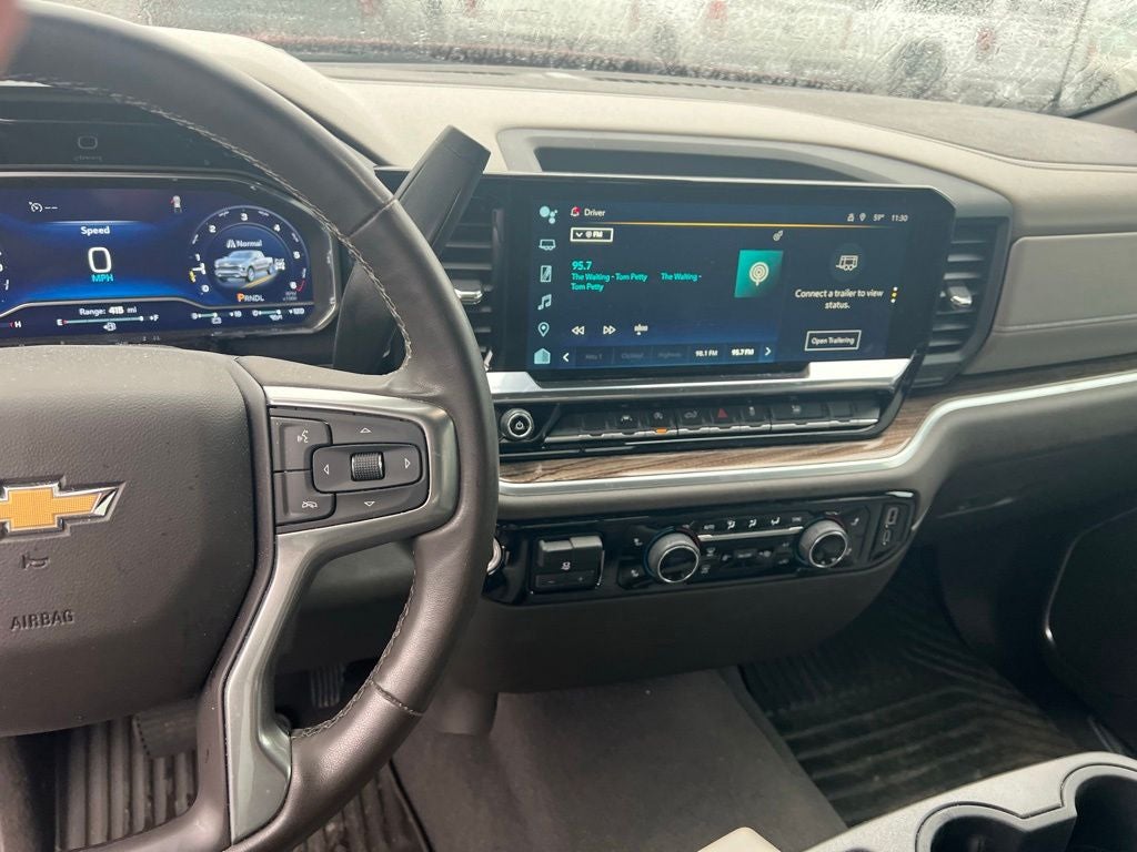 2023 Chevrolet Silverado 1500 LT LT1