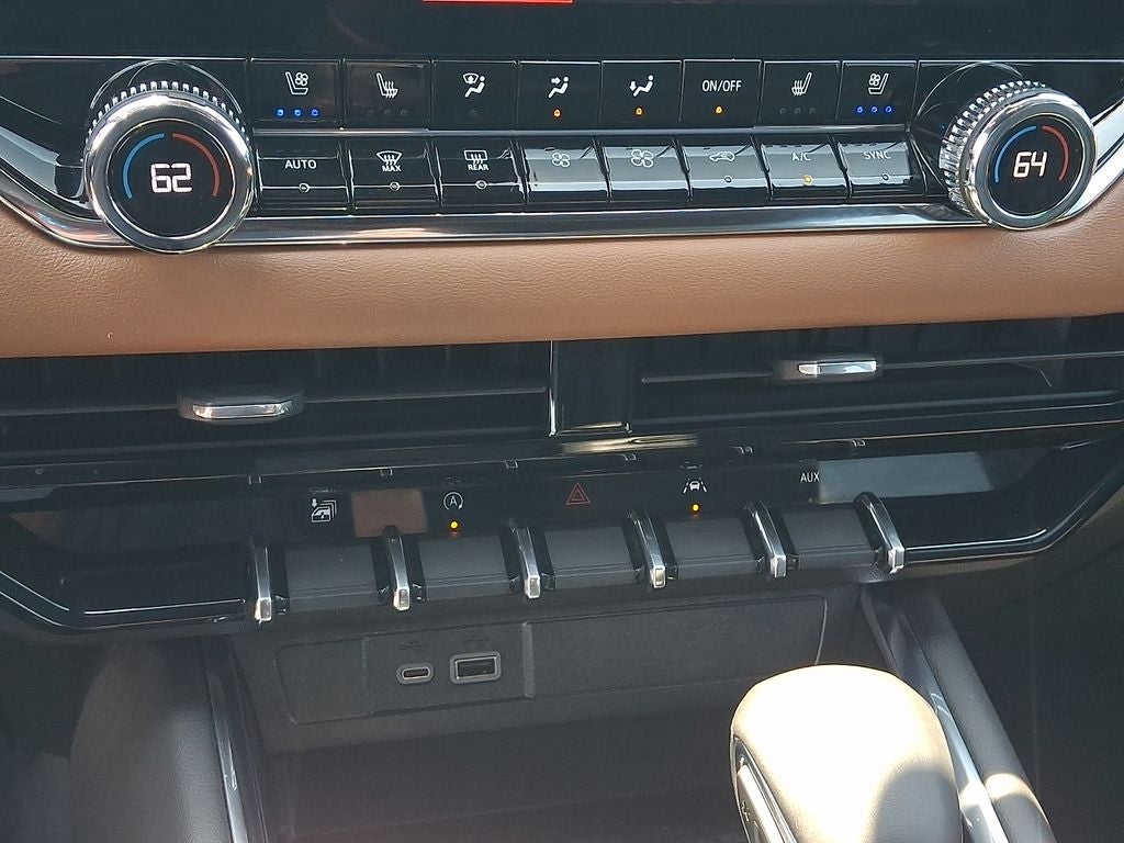 2023 GMC Canyon AT4