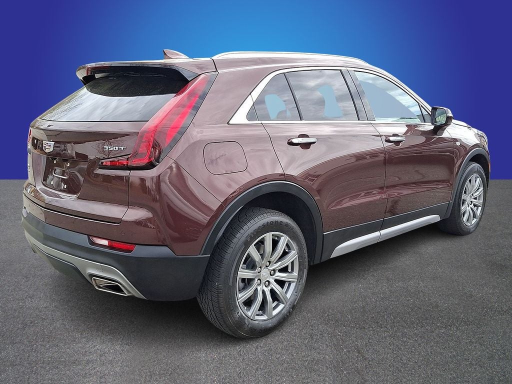 2023 Cadillac XT4 Premium Luxury