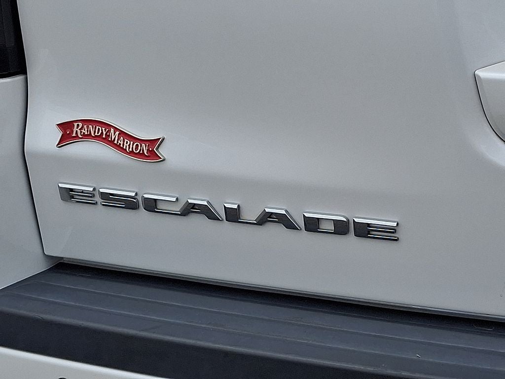 2020 Cadillac Escalade ESV Premium