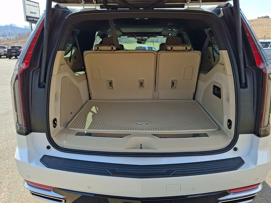 2024 Cadillac Escalade ESV Premium