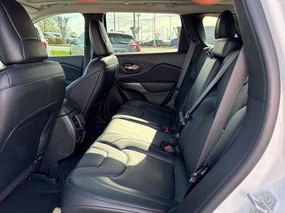 2022 Jeep Cherokee Latitude Lux