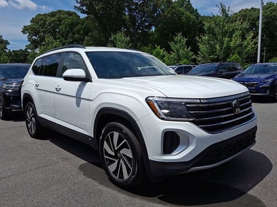 2025 Volkswagen Atlas 2.0T SE w/Technology