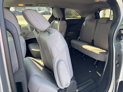 2025 Toyota Sienna LE 8 Passenger