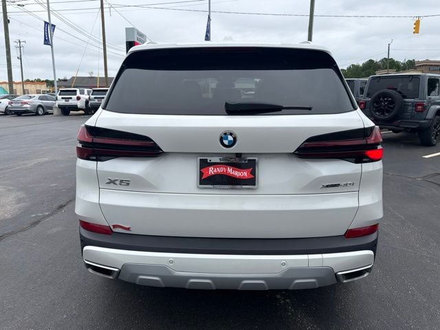 2025 BMW X5 xDrive40i